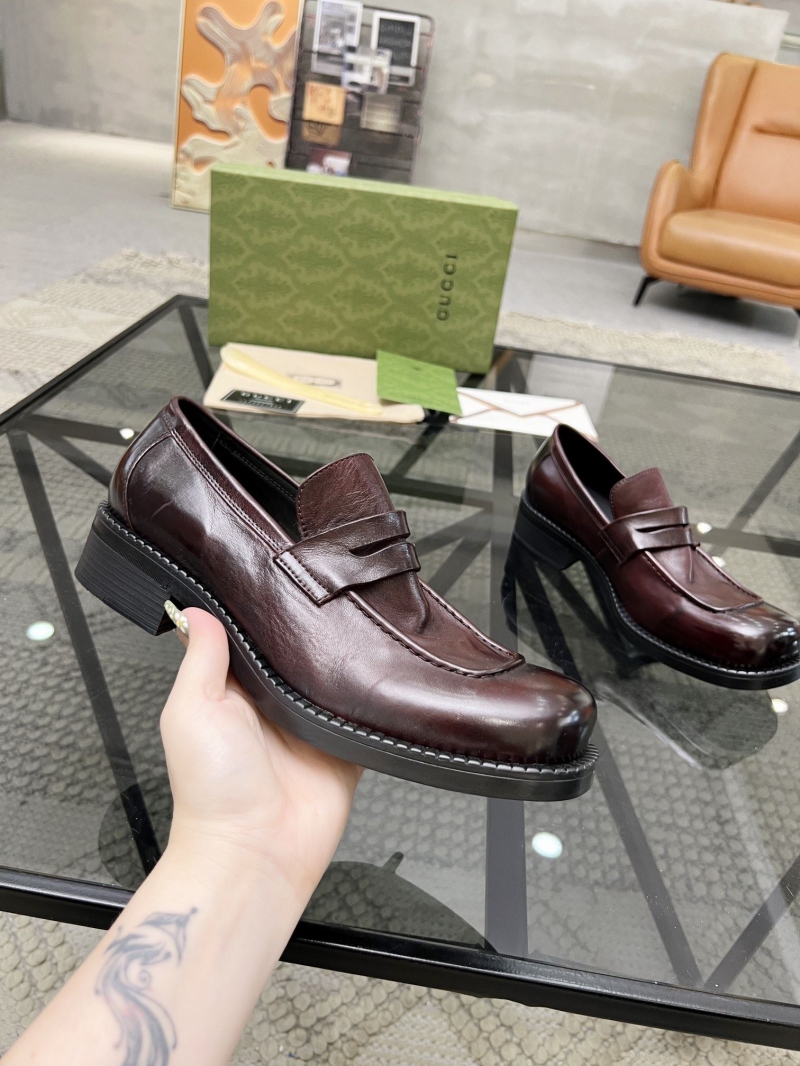 Gucci Leather Shoes